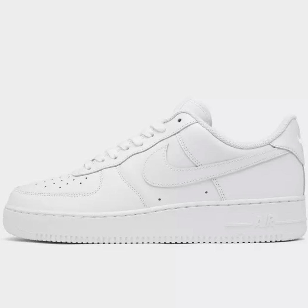 Nike Air Force 1 Low Triple White